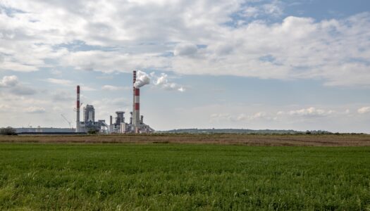 Welcome to ‘Low Energy Capitalism’; or, Proletarians of the World, Wear Facemasks!